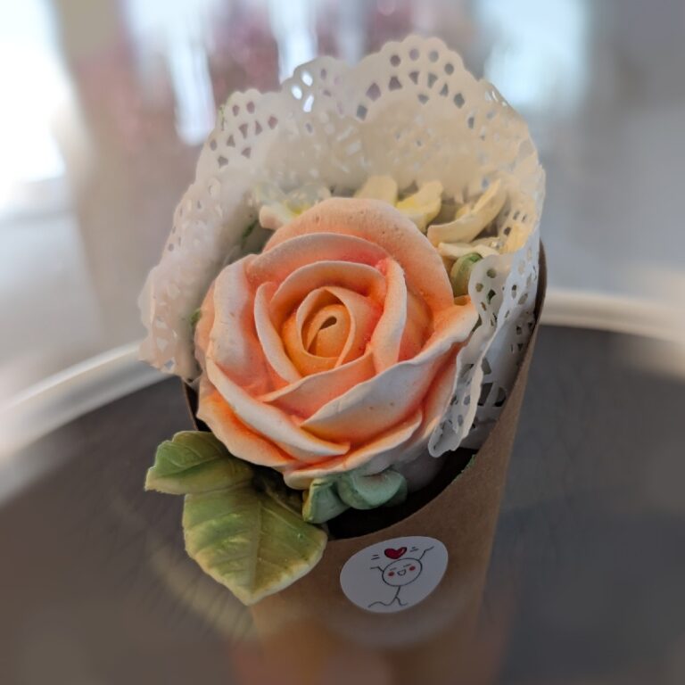 Marshmallow Flower Mini Arrangement